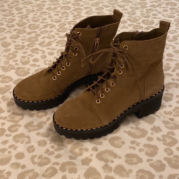 Vince Camuto Platform Lace Up Boot